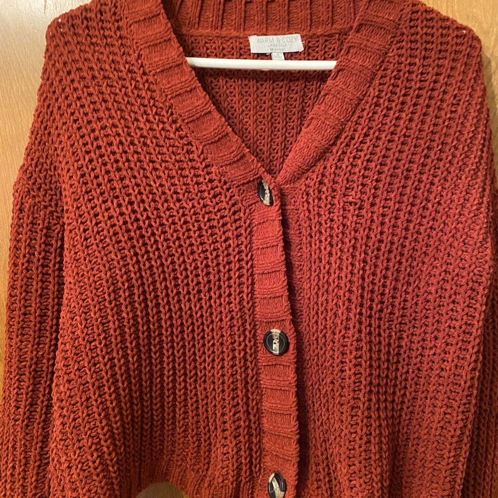 Women’s sweater